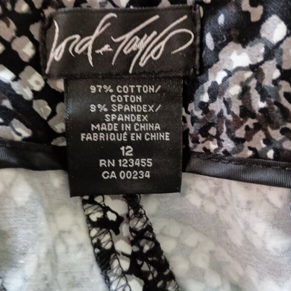 Lord & Taylor Snake Print Slim Leg Side Zip Ankle Pants size 12 - Picture 2 of 6